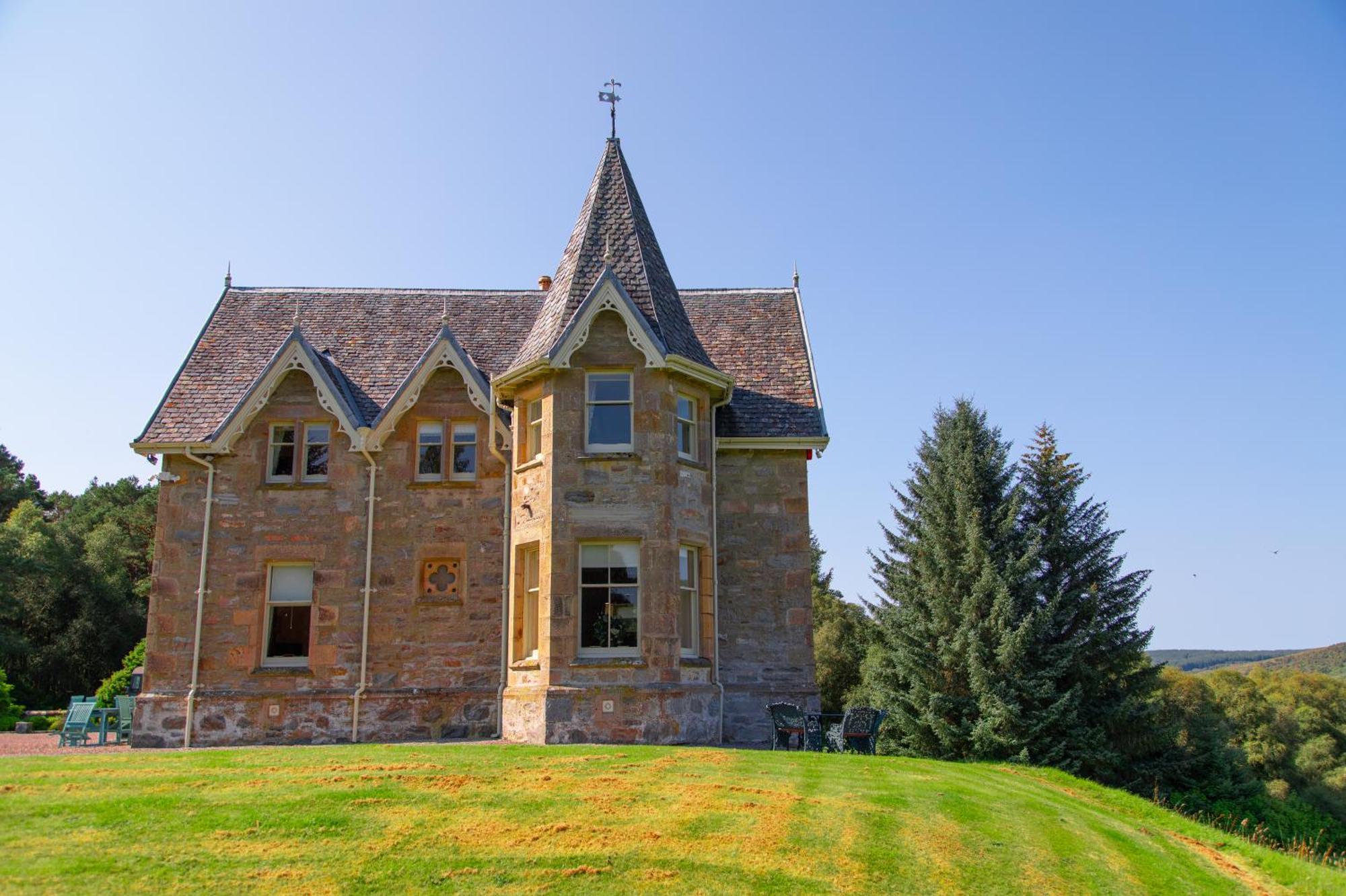 Inveroykel Lodge At Rosehall Exterior foto